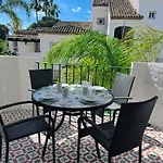 Modern 2 Bed Apartment In Benavista, Pool & Terrace * 에스테포나